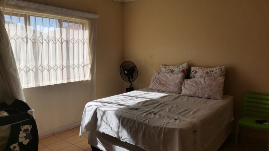 3 Bedroom Property for Sale in Waterval East North West